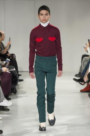 ラフ・シモンズによる初のカルバン・クラインはアメリカとメゾンへの賛辞【2017年秋コレクション】