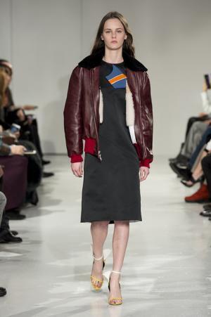 ラフ・シモンズによる初のカルバン・クラインはアメリカとメゾンへの賛辞【2017年秋コレクション】