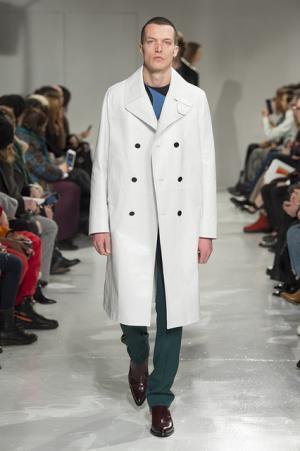 ラフ・シモンズによる初のカルバン・クラインはアメリカとメゾンへの賛辞【2017年秋コレクション】