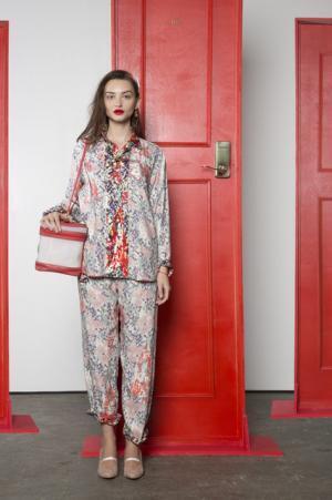 シアタープロダクツがニューヨークファッションウィークに初参加、アイテムは3月に販売