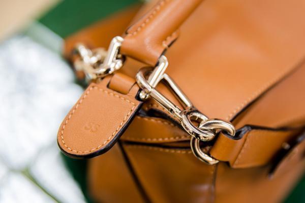 ロエベのフラワーショップを世界に先駆け日本で再現、日本橋三越で「ロエベ展」開催