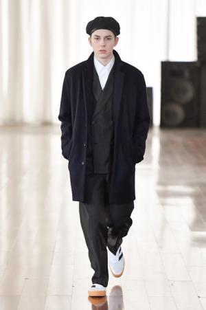 【ルック】ゴーシャ ラブチンスキー2017-18秋冬コレクション