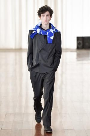 【ルック】ゴーシャ ラブチンスキー2017-18秋冬コレクション