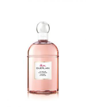 ゲランから5年ぶりに新作フレグランスが登場、ミューズはアンジェリーナ・ジョリー