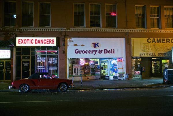 ミュウミュウのショートフィルムプロジェクト、クロエ・セヴィニーが手掛けた最新作『Carmen』を公開