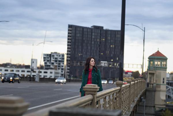 ミュウミュウのショートフィルムプロジェクト、クロエ・セヴィニーが手掛けた最新作『Carmen』を公開