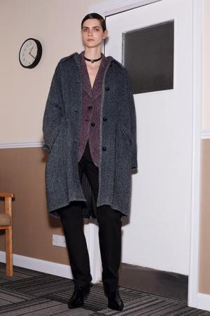 エムエム6 メゾン マルジェラ、本物による本物のためのリアルなワードローブ【2017-18秋冬ウィメンズ】