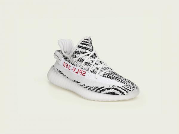 アディダスとカニエ・ウエスト「YEEZY BOOST 350 V2」に店舗限定の新色モデル登場