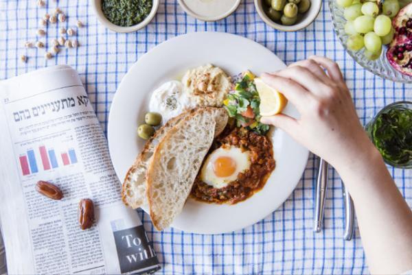 パンにディップするスタイル！世界の朝食レストラン、3月と4月はイスラエルの朝ごはん
