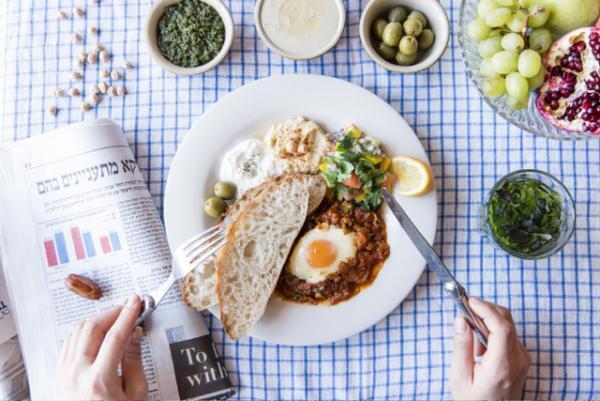 パンにディップするスタイル！世界の朝食レストラン、3月と4月はイスラエルの朝ごはん