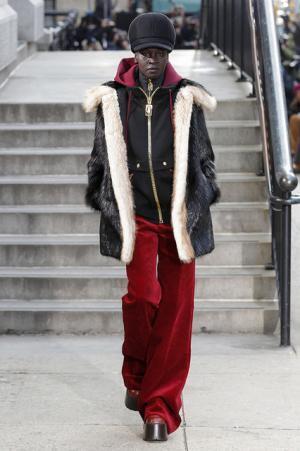 【ルック】マークジェイコブス2017-18秋冬ウィメンズコレクション