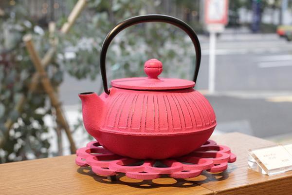 虎ノ門に新スポットが誕生！日本全国の郷土料理や名品がそろう「旅する新虎マーケット」がグランドオープン