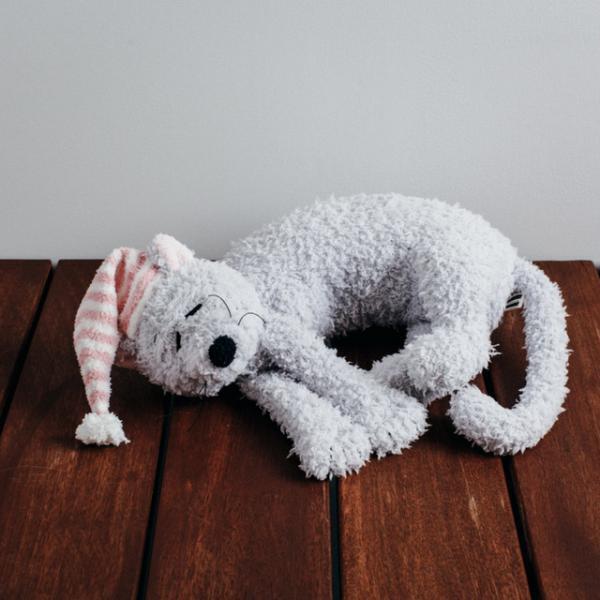 スヌーピーミュージアム開館1周年記念にピーナッツの仲間たちが大集合！