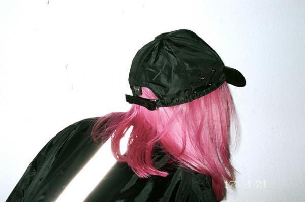 ファッション誌『FREE MAGAZINE』×三越伊勢丹のポップアップで気鋭ブランドの“ユニフォーム”を展開