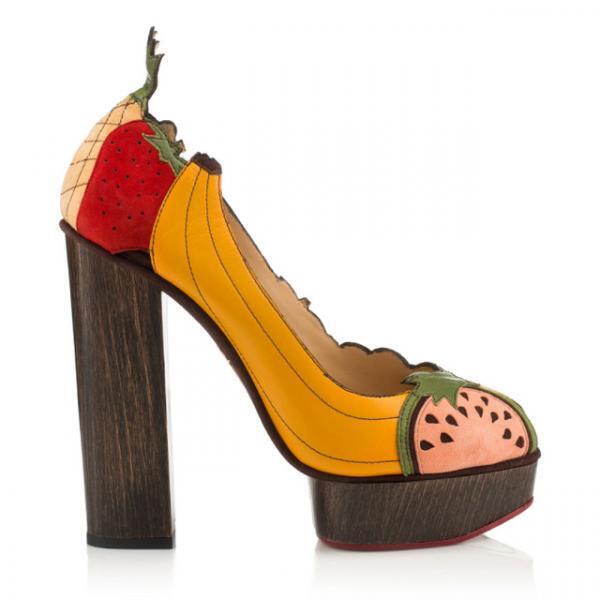 シャーロット オリンピアの“Let’s go bananas”コレクション！限定バナナグミの配布も