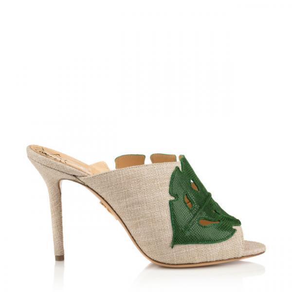 シャーロット オリンピアの“Let’s go bananas”コレクション！限定バナナグミの配布も