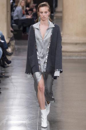 クリストファー・ケインと行く、宇宙への旅【2017-18秋冬ウィメンズ】