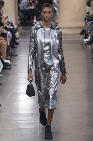 クリストファー・ケインと行く、宇宙への旅【2017-18秋冬ウィメンズ】