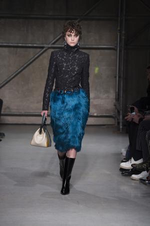 【ルック】マルニ2017-18秋冬ウィメンズコレクション