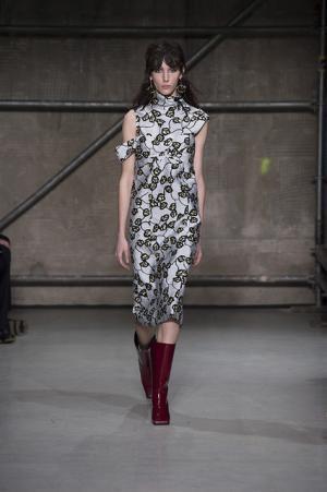 【ルック】マルニ2017-18秋冬ウィメンズコレクション