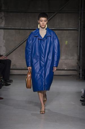 【ルック】マルニ2017-18秋冬ウィメンズコレクション