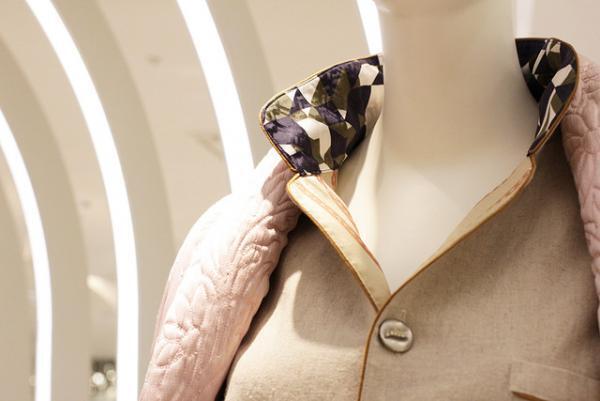 ヴィンテージ生地やボタンでカスタムした“私だけの一点物”、新宿伊勢丹へMA deshabilleの期間限定サロン