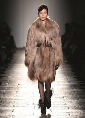 【ルック】ボッテガ・ヴェネタ2017秋冬ウィメンズ＆メンズコレクション