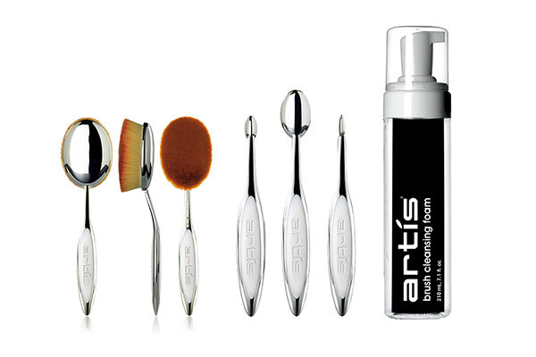 会場限定リップや初上陸ブラシなど、ゲットすべき注目アイテムは？メイクの祭典「イセタン メイクアップパーティー」