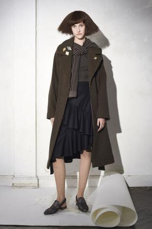 イサ・アフェン、着飾る私たちを隠喩的に表現【2017-18秋冬ウィメンズ】