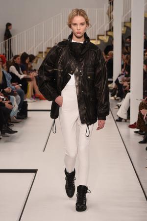 トッズ、アウトドア要素との出合いで新鮮さが蘇る【2017-18秋冬ウィメンズ】