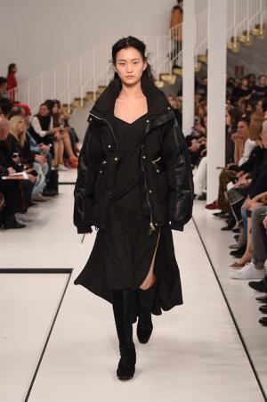 トッズ、アウトドア要素との出合いで新鮮さが蘇る【2017-18秋冬ウィメンズ】