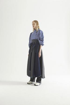 蛸にインスパイアされたアウェイクのダークフェミニンな世界【2017-18秋冬ウィメンズ】