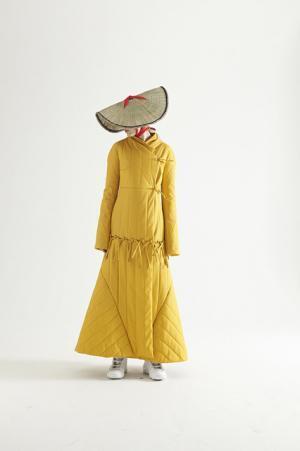 蛸にインスパイアされたアウェイクのダークフェミニンな世界【2017-18秋冬ウィメンズ】