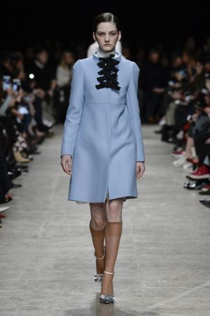 ロシャス、かつてのブルジョワの装いを現代へ昇華【2017-18秋冬ウィメンズ】