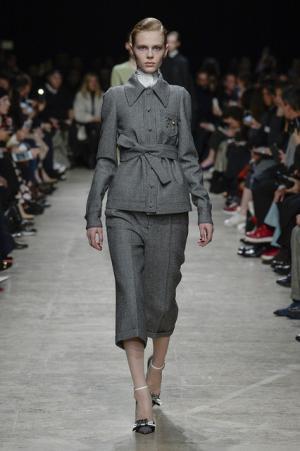 ロシャス、かつてのブルジョワの装いを現代へ昇華【2017-18秋冬ウィメンズ】