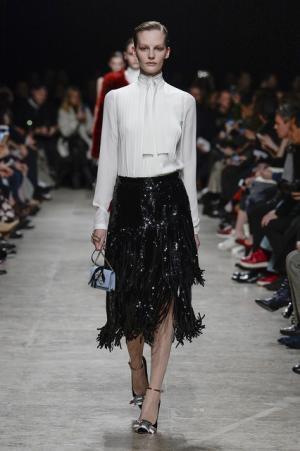 ロシャス、かつてのブルジョワの装いを現代へ昇華【2017-18秋冬ウィメンズ】