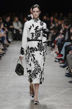 ロシャス、かつてのブルジョワの装いを現代へ昇華【2017-18秋冬ウィメンズ】