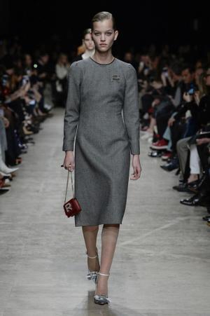 ロシャス、かつてのブルジョワの装いを現代へ昇華【2017-18秋冬ウィメンズ】