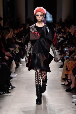 ジュンヤワタナベ、ファッションヒストリーの英国ロック的解釈【2017-18秋冬コレクション】