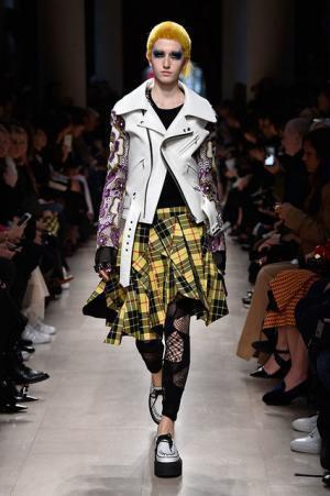 ジュンヤワタナベ、ファッションヒストリーの英国ロック的解釈【2017-18秋冬コレクション】