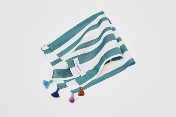 サヤカデイヴィスが日本本格展開。トゥモローランドでフルラインがそろうポップアップショップ