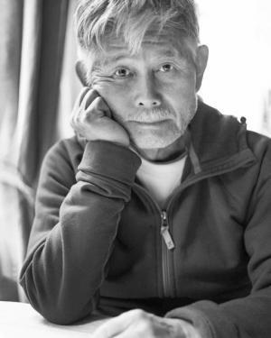 写真家ヨーガン・アクセルバルの写真集「Go to become」が数量限定で発売