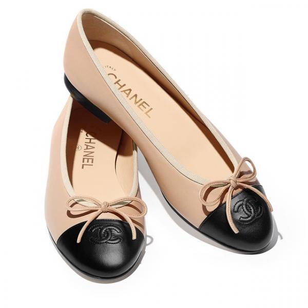 シャネルの新しいバレリーナシューズ、2017春夏コレクションのフレッシュなカラーで登場