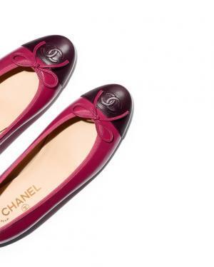 シャネルの新しいバレリーナシューズ、2017春夏コレクションのフレッシュなカラーで登場