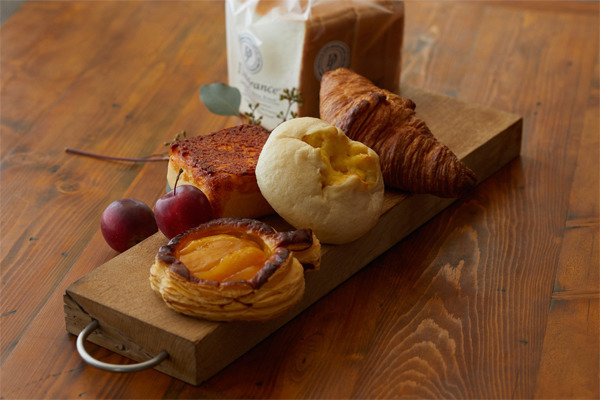 横浜でパリジェンヌの暮らしを堪能。蚤の市やマルシェ、映画上映会など