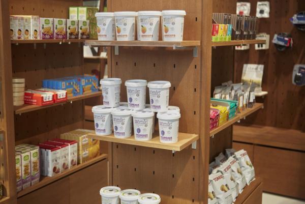 ルコック原宿店がアーバンサイクル・ライフスタイルショップにリブランディングオープン、店舗デザインは谷尻誠