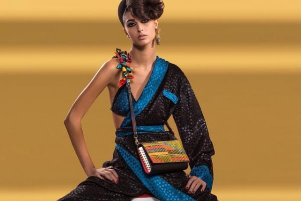 クリスチャン ルブタンからバッグ用ストラップが登場、スパイクやチュールをあしらった優美なデザイン