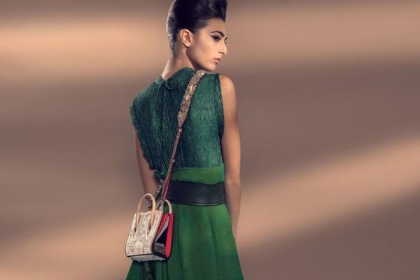 クリスチャン ルブタンからバッグ用ストラップが登場、スパイクやチュールをあしらった優美なデザイン