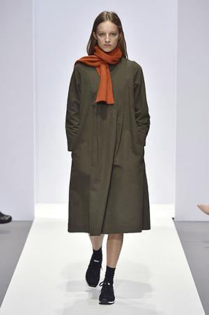 【ルック】マーガレット・ハウエル2017秋冬コレクション