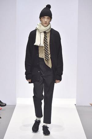 【ルック】マーガレット・ハウエル2017秋冬コレクション